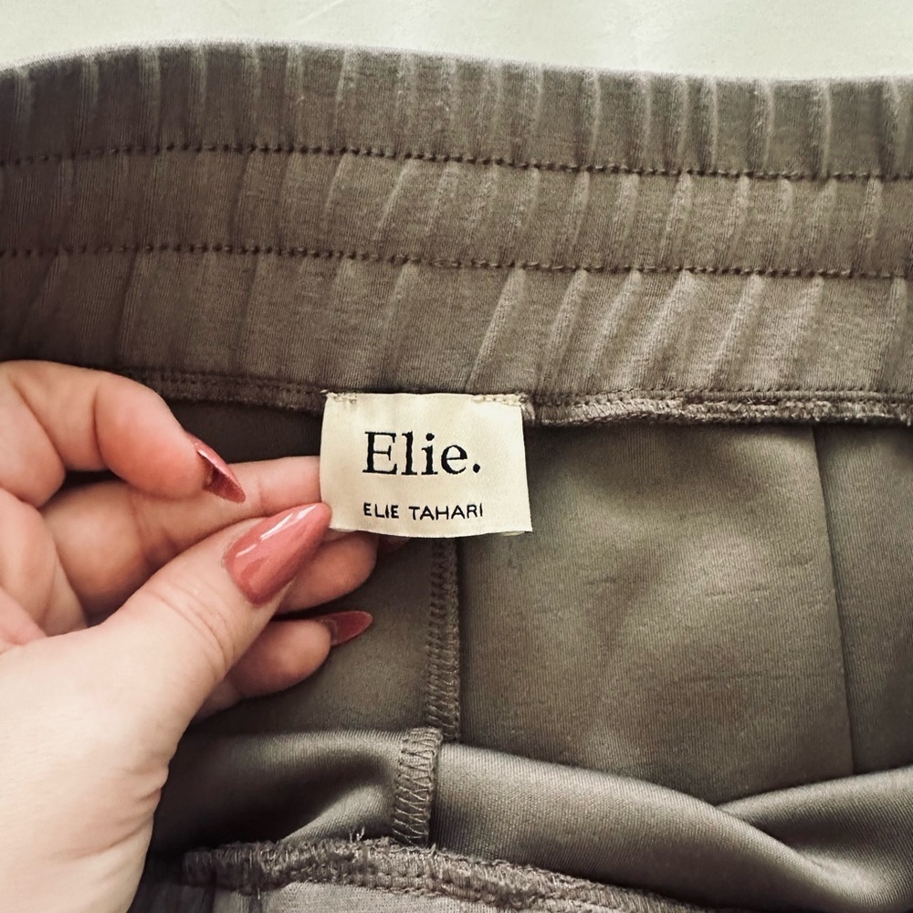 Elie Tahari Taupe Lounge Pants - Picture 5 of 10